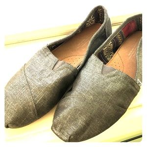 TOMS Classic Shoe